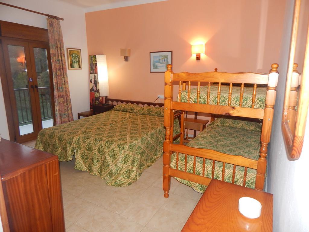 Residencia Santiago Mallorca 卡拉菲格拉 外观 照片