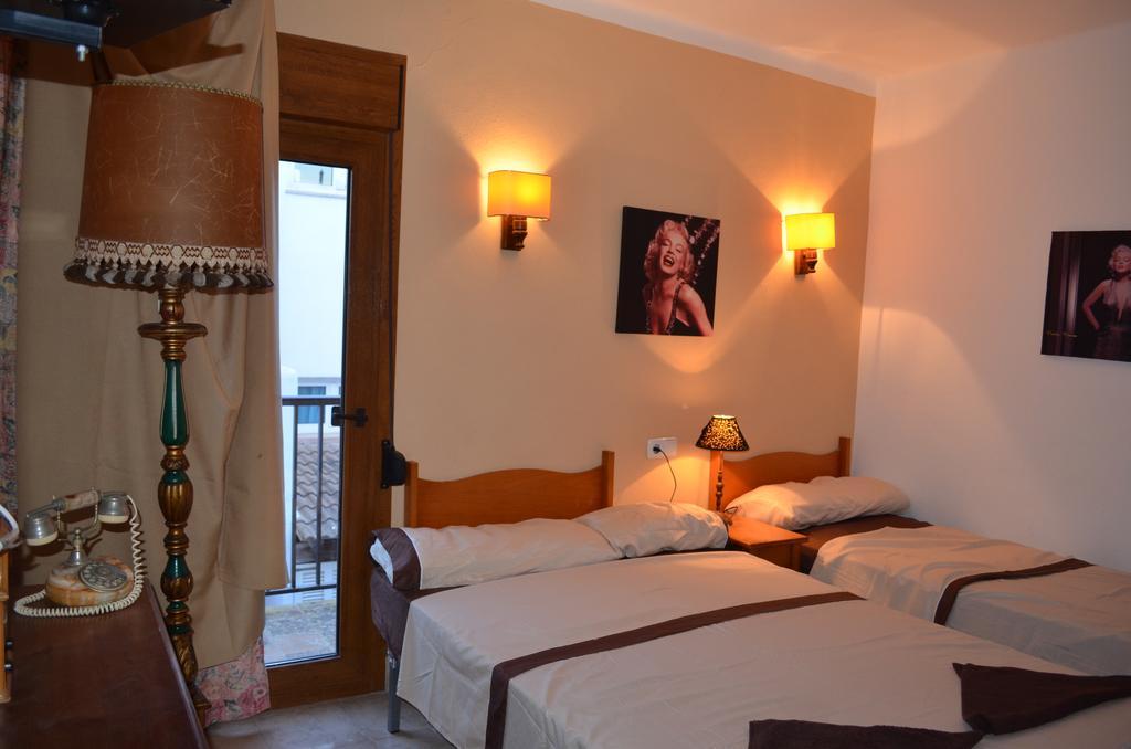 Residencia Santiago Mallorca 卡拉菲格拉 外观 照片